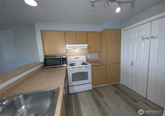 Photo 4 of Condo for sale at 1750 W Sunn Fjord Ln #G101, Bremerton, WA 98312 | MLS# NWM2579578 | Listing updated on 2026-09-25