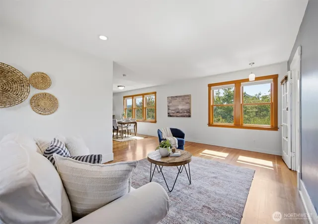 Photo 4 of Single family home for sale at 2510 Grant St, Bellingham, WA 98225 | MLS# NWM2579664 | Listing updated on 2026-10-01