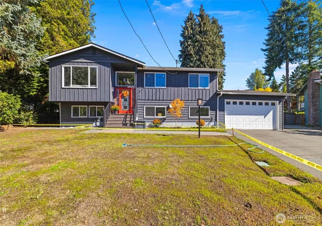 Photo 3 of Single family home for sale at 2163 North 176th, Shoreline, WA 98133 | MLS# NWM2579946 | Listing updated on 2026-09-22