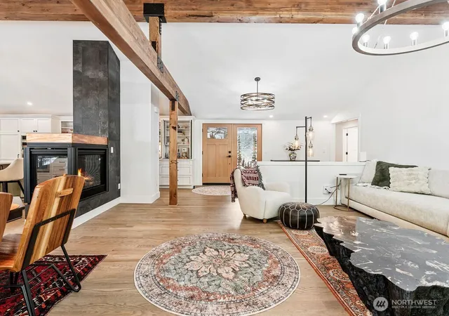 Photo 4 of Single family home for sale at 15620 Northeast 165th St, Woodinville, WA 98072 | MLS# NWM2580166 | Listing updated on 2026-09-30