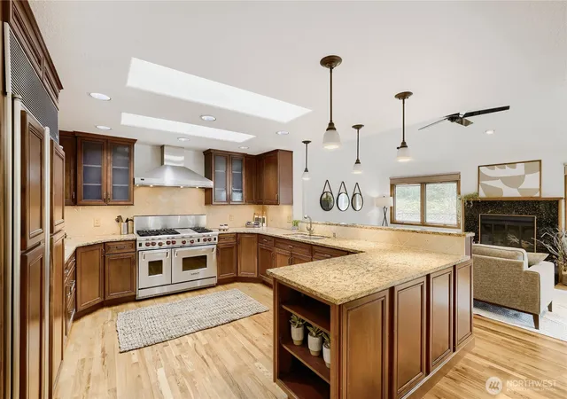 Photo 3 of Single family home for sale at 14325 102 Avenue Ne, Kirkland, WA 98034 | MLS# NWM2581549 | Listing updated on 2026-10-01