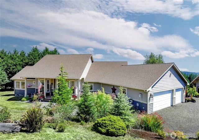 Photo 3 of Sale Pending at 14340 Laplash Ln SE, Tenino, WA 98589 | MLS# NWM2581829 | Listing updated on 2026-10-01