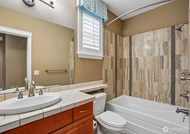 Photo 3 of Single family home for sale at 8427 Orcas Loop NE, Olympia, WA 98516 | MLS# NWM2582082 | Listing updated on 2026-09-29