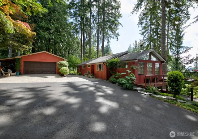 Single family home for sale at 914 N 6th Street, Montesano, WA 98563 | MLS# NWM2582165