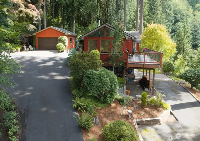 Photo 2 of Single family home for sale at 914 N 6th Street, Montesano, WA 98563 | MLS# NWM2582165 | Listing updated on 2026-09-17
