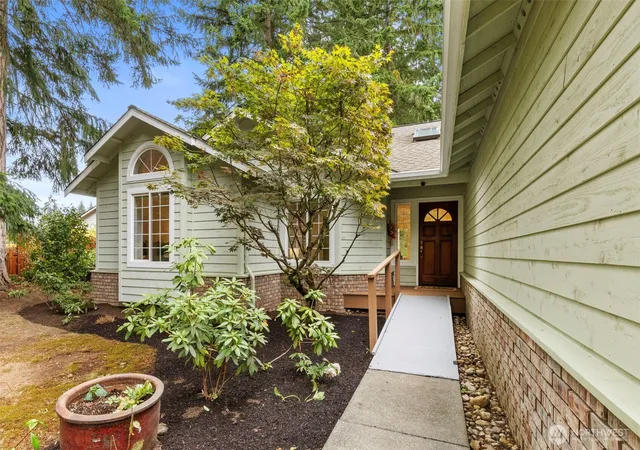 Photo 4 of Single family home for sale at 17653 NE Noll Rd, Poulsbo, WA 98370 | MLS# NWM2582239 | Listing updated on 2026-10-01