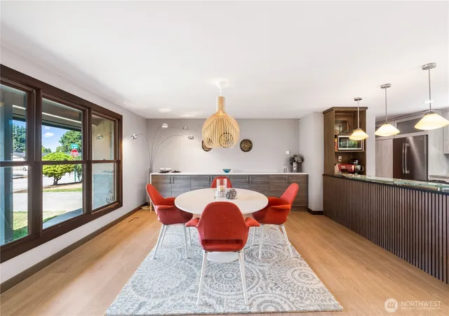 Photo 4 of Single family home for sale at 1150 Garden Dr, Lynden, WA 98264 | MLS# NWM2582256 | Listing updated on 2026-09-29