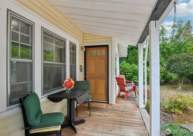 Photo 3 of Multi family home for sale at 3202 Capitol Blvd Sw, Tumwater, WA 98501 | MLS# NWM2582348 | Listing updated on 2026-09-30