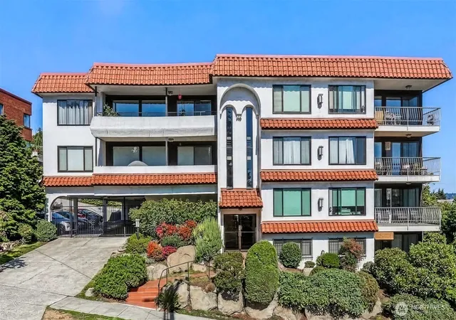 Photo 1 of Condo for sale at 610 Wheeler St #404, Seattle, WA 98109 | MLS# NWM2582399 | Listing updated on 2026-10-01