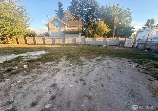 Photo 2 of Land for sale at 9302 Waller Rd E, Tacoma, WA 98446 | MLS# NWM2582458 | Listing updated on 2026-09-17