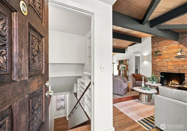 Photo 4 of Sale Pending at 5212 28th Avenue S, Seattle, WA 98108 | MLS# NWM2582467 | Listing updated on 2026-09-23