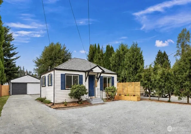 Photo 1 of Sale Pending at 1313 State Route 20, Burlington, WA 98233 | MLS# NWM2582474 | Listing updated on 2026-09-29