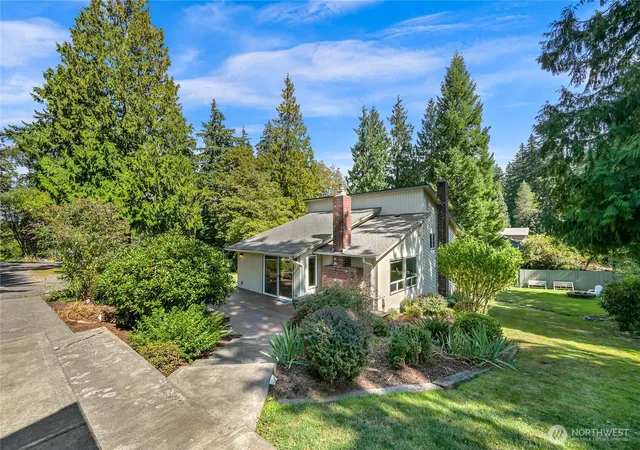 Photo 2 of Single family home for sale at 4514 Spring St, Bellingham, WA 98229 | MLS# NWM2582549 | Listing updated on 2026-09-22