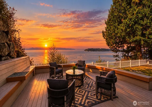 Photo 1 of Single family home for sale at 11812 Marine View Dr, Edmonds, WA 98026 | MLS# NWM2582608 | Listing updated on 2026-09-27