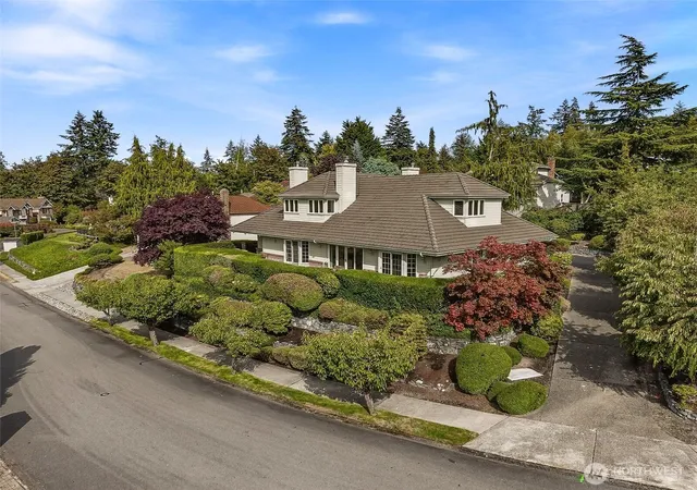 Photo 3 of Single family home for sale at 55 Chapman Loop, Steilacoom, WA 98388 | MLS# NWM2582655 | Listing updated on 2026-10-01