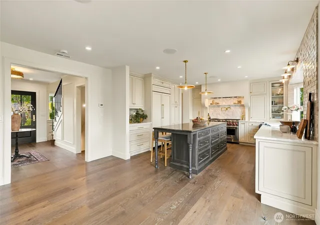 Photo 4 of Single family home for sale at 5157 NE Latimer Pl, Seattle, WA 98105 | MLS# NWM2582686 | Listing updated on 2026-09-24