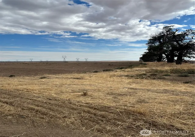 Photo 4 of Land for sale at 0 Rd 8 NW And K, Waterville, WA 98858 | MLS# NWM2582697 | Listing updated on 2026-09-16