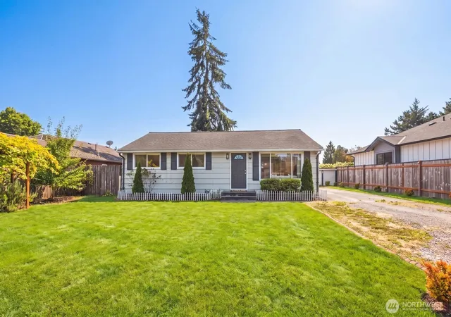 Photo 1 of Townhouse for sale at 710 107th Place SW, Everett, WA 98204 | MLS# NWM2582787 | Listing updated on 2026-09-24