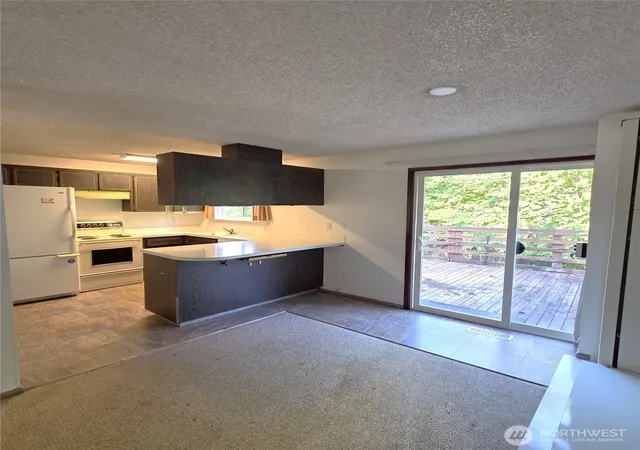 Photo 4 of Sale Pending at 3710 Apollo St SE, Lacey, WA 98503 | MLS# NWM2583155 | Listing updated on 2026-09-25
