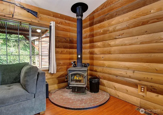 Photo 3 of Manufactured home for sale at 255 Wrangler Dr, Woodland, WA 98674 | MLS# NWM2583173 | Listing updated on 2026-09-22