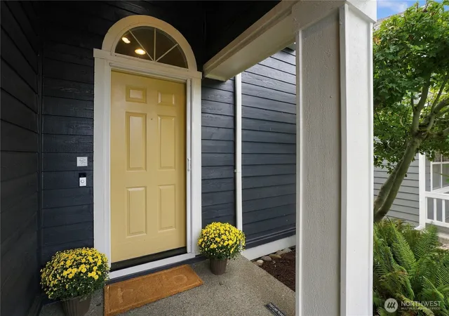 Photo 3 of Single family home for sale at 3408 52nd Place NE, Tacoma, WA 98422 | MLS# NWM2583224 | Listing updated on 2026-09-30