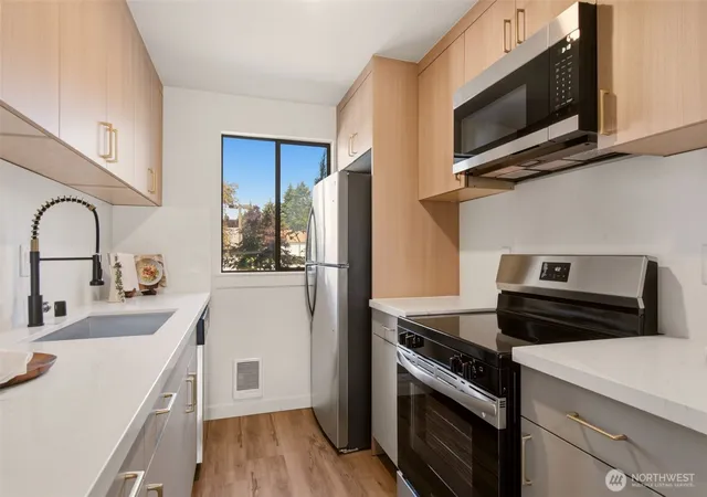 Photo 4 of Condo for sale at 1725 SW 318th Place #49A, Federal Way, WA 98023 | MLS# NWM2583271 | Listing updated on 2026-09-25