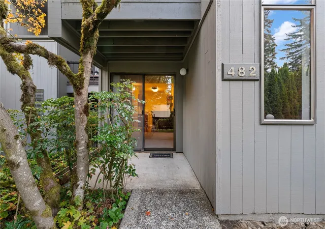 Photo 1 of Condo for sale at 6581 137th Place Ne #482, Redmond, WA 98052 | MLS# NWM2583274 | Listing updated on 2026-10-01