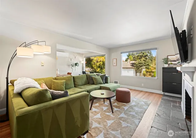Photo 4 of Sale Pending at 8225 22nd Place NE, Seattle, WA 98115 | MLS# NWM2583308 | Listing updated on 2026-09-24