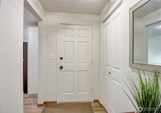 Photo 2 of Single family home for sale at 6968 Steelhead Ln, Burlington, WA 98233 | MLS# NWM2583343 | Listing updated on 2026-10-01