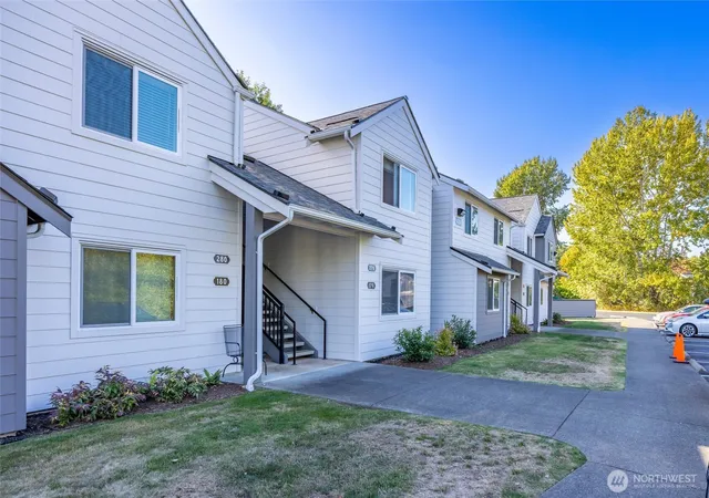 Photo 3 of Condo for sale at 4251 Wintergreen Cir #279, Bellingham, WA 98226 | MLS# NWM2583387 | Listing updated on 2026-10-01