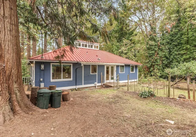 Photo 1 of Single family home for sale at 13536 Sw 171st Street, Vashon, WA 98070 | MLS# NWM2583487 | Listing updated on 2026-09-21