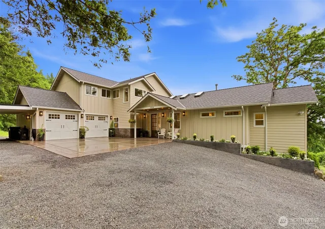 Photo 3 of Multi family home for sale at 11914 152nd Place Se, Snohomish, WA 98290 | MLS# NWM2583523 | Listing updated on 2026-09-30