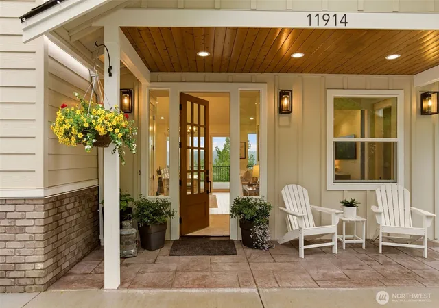 Photo 3 of House for sale at 11914 152nd Place SE, Snohomish, WA 98290 | MLS# NWM2583523 | Listing updated on 2026-09-30