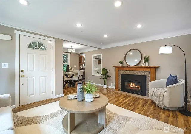 Photo 3 of Single family home for sale at 8800 Ravenna Ave NE, Seattle, WA 98115 | MLS# NWM2583595 | Listing updated on 2026-09-29