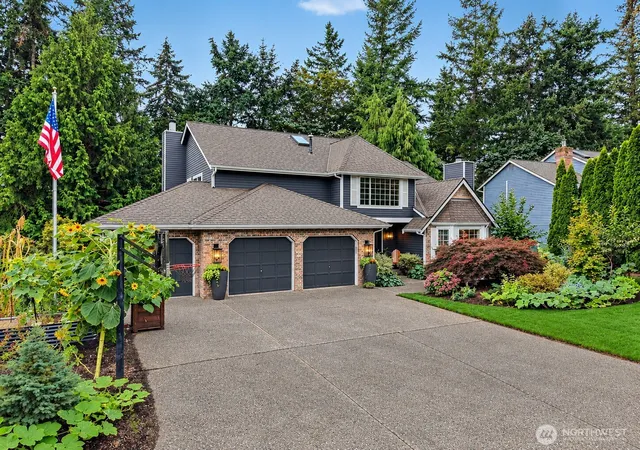 Photo 2 of Sale Pending at 16101 Se 149th Street, Renton, WA 98059 | MLS# NWM2583670 | Listing updated on 2026-09-23