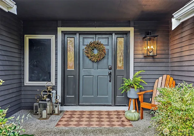 Photo 3 of Sale Pending at 16101 SE 149th Street, Renton, WA 98059 | MLS# NWM2583670 | Listing updated on 2026-09-23