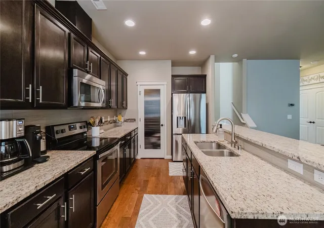 Photo 3 of Single family home for sale at 3820 Discovery Ave Sw, Bremerton, WA 98312 | MLS# NWM2583678 | Listing updated on 2026-09-26