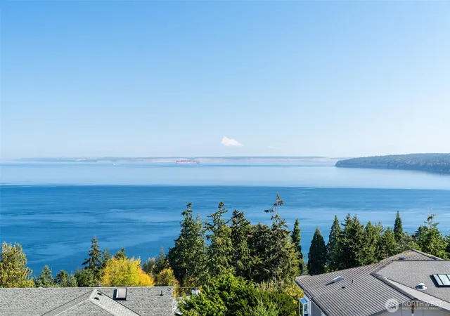 Single family home for sale at 189 Lupine Dr, Sequim, WA 98382 | MLS# NWM2583796 | Listing updated on 2026-10-09