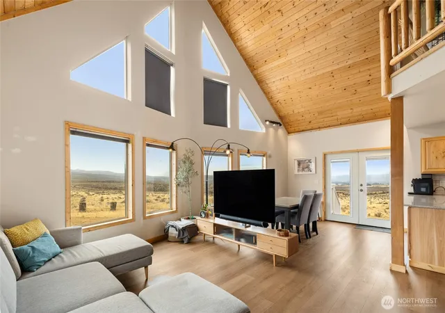 Photo 4 of Single family home for sale at 1231 Secret Cyn Rd, Ellensburg, WA 98926 | MLS# NWM2583882 | Listing updated on 2026-10-02