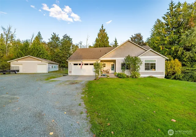 Photo 2 of Sale Pending at 7915 Renic Dr, Sedro Woolley, WA 98284 | MLS# NWM2583946 | Listing updated on 2026-09-26