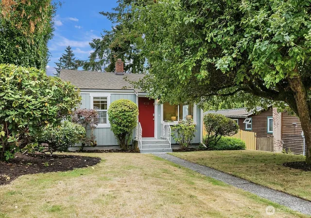 Photo 1 of Sale Pending at 4719 S Pearl St, Seattle, WA 98118 | MLS# NWM2584080 | Listing updated on 2026-09-23