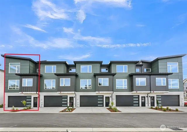 Photo 1 of Townhouse for sale at 217 Prince Ave #105, Bellingham, WA 98226 | MLS# NWM2584081 | Listing updated on 2026-10-16