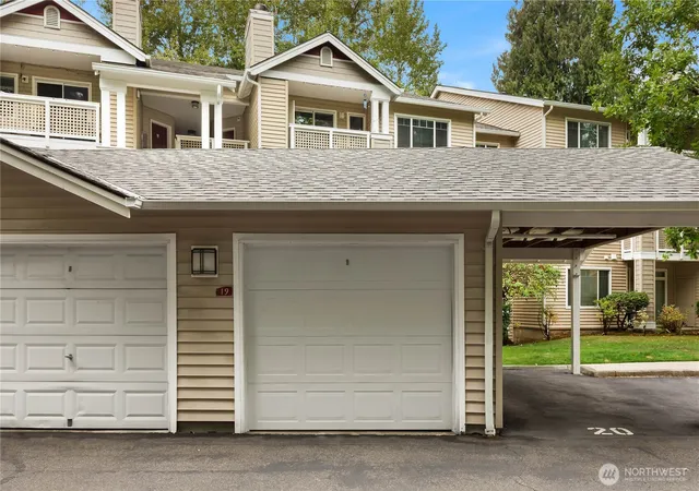 Photo 2 of Condo for sale at 15300 112th Avenue Ne #A101, Bothell, WA 98011 | MLS# NWM2584119 | Listing updated on 2026-10-01