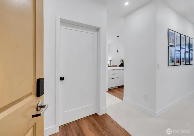 Photo 4 of Condo for sale at 300 110th Avenue NE #314, Bellevue, WA 98004 | MLS# NWM2584232 | Listing updated on 2026-09-23