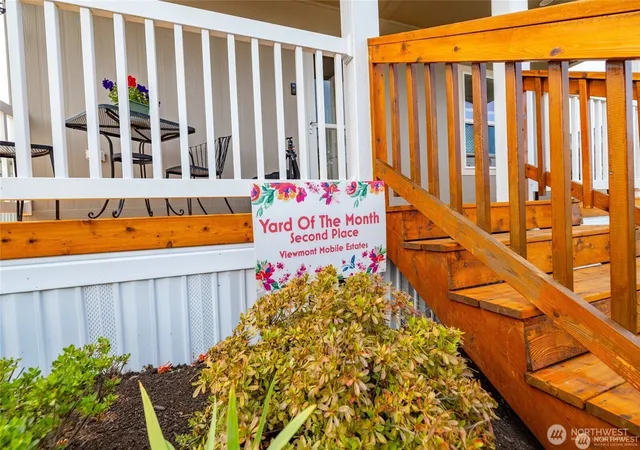 Photo 3 of Manufactured home for sale at 1120 S 25th Street #31, Mount Vernon, WA 98274 | MLS# NWM2584237 | Listing updated on 2026-10-01
