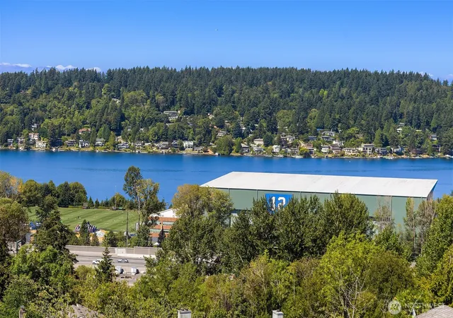 Photo 3 of Sale Pending at 11206 Se 77th Place, Newcastle, WA 98056 | MLS# NWM2584265 | Listing updated on 2026-09-25