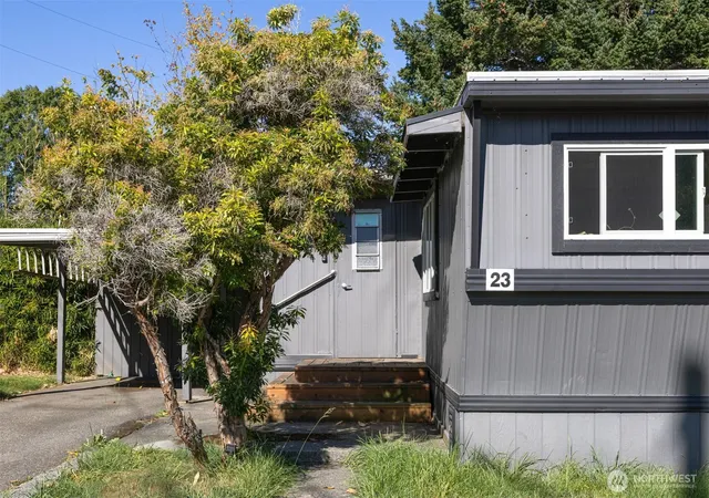 Photo 2 of Manufactured home for sale at 2500 Samish Way #23, Bellingham, WA 98229 | MLS# NWM2584345 | Listing updated on 2026-09-21