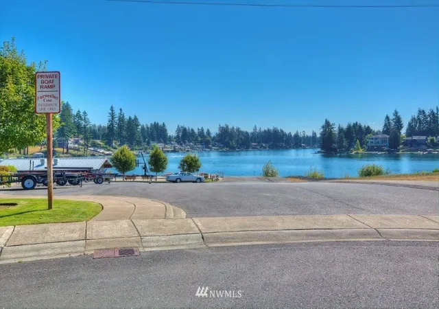Photo 4 of Land for sale at 1827 176th Avenue E, Lake Tapps, WA 98391 | MLS# NWM1096500 | Listing updated on 2026-09-17