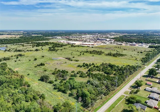 Photo 2 of Land for sale at 1000 N 45Th St, Shawnee, OK 74804 | MLS# 1192599 | Listing updated on 2026-09-16