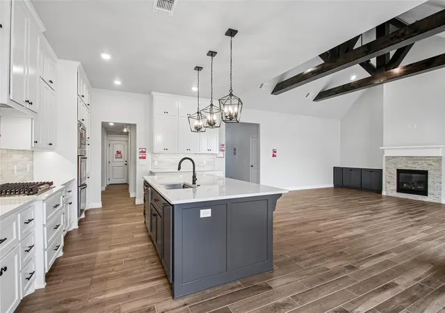 Photo 4 of Single family home for sale at 1811 Zayden Ln, Norman, OK 73072 | MLS# 1194293 | Listing updated on 2026-09-16